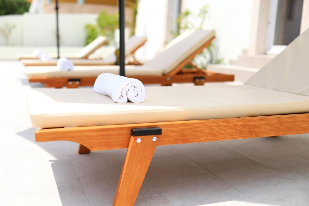Villa Mira With A Heated Pool And A Sea View Bozava Bagian luar foto