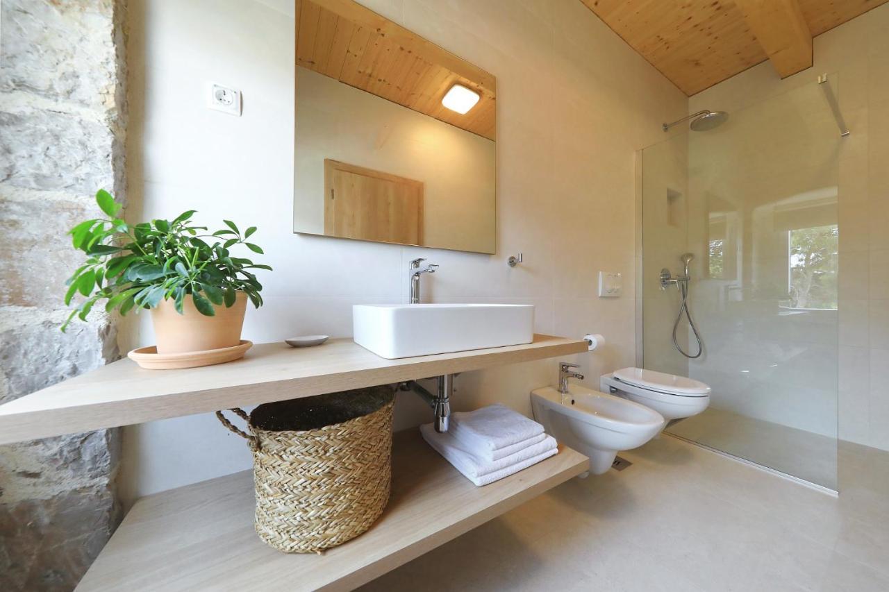 Villa Mira With A Heated Pool And A Sea View Bozava Bagian luar foto